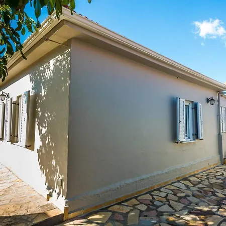 Tselepis House * Lakithra